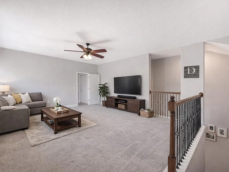 10310 Eastwood Dr — Photo 24