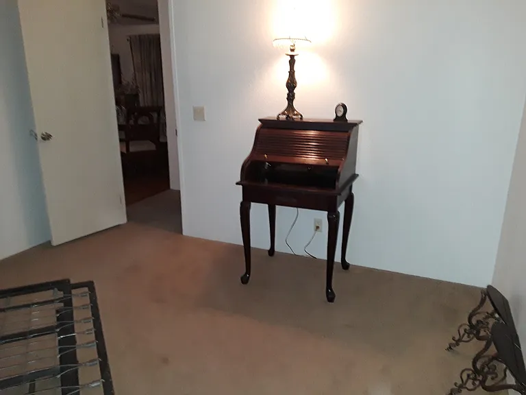 2nd Front Spare Bed Room
Roll Top Desk