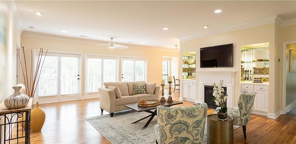 1st image of 28415 Plantation Dr NE #415