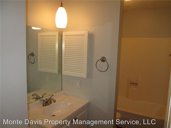 3rd image of 8909 Parkfield Dr APT 104