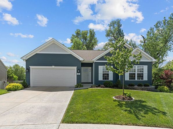 8 Crystal Spring Ct