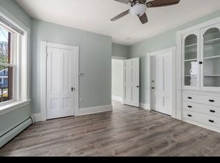 100 4th Ave APT 1, Lowell, MA 01854