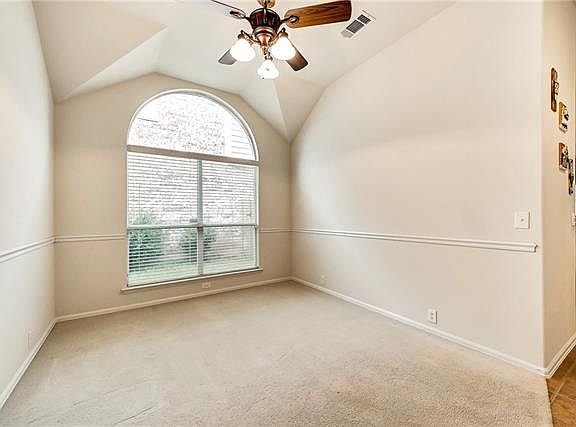 3rd image of 13248 Vista Glen Ln