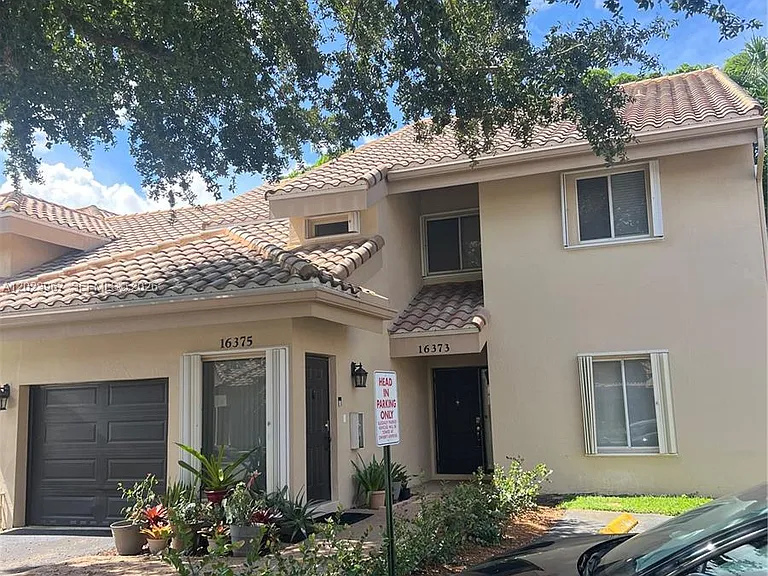 16373 Malibu Dr #51 — Photo 2