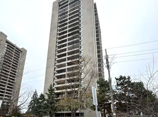 1785 Frobisher Ln #1009, Ottawa, ON K1G3T7