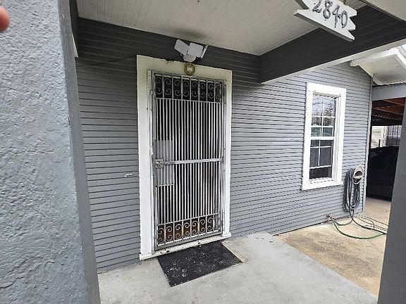 2nd image of 2840 22nd Ave