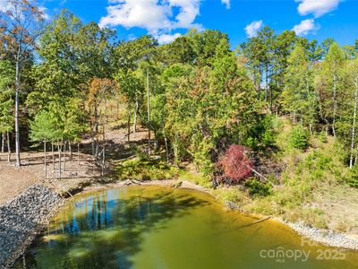 5741 Lake Pointe Dr, Hickory, NC, 28630