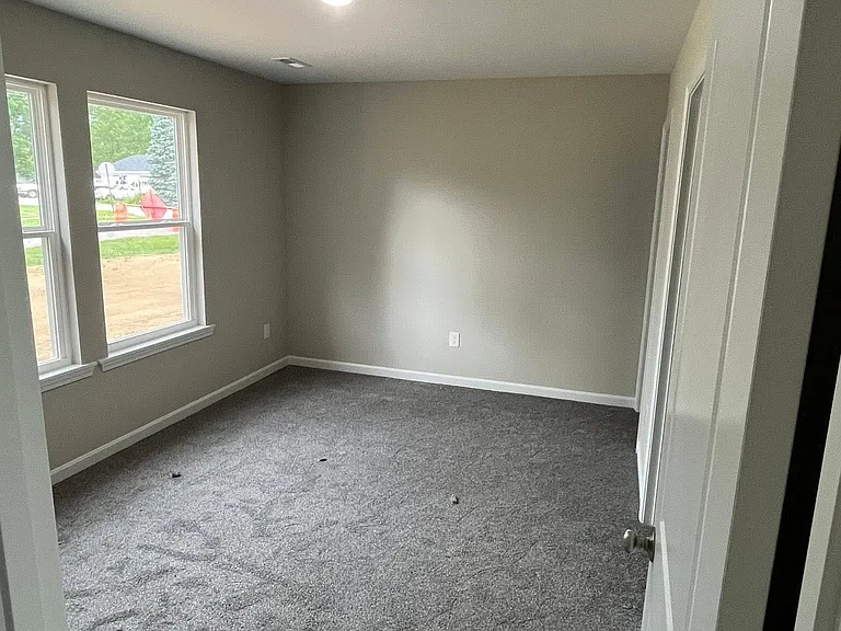 200 Mound St — Photo 7