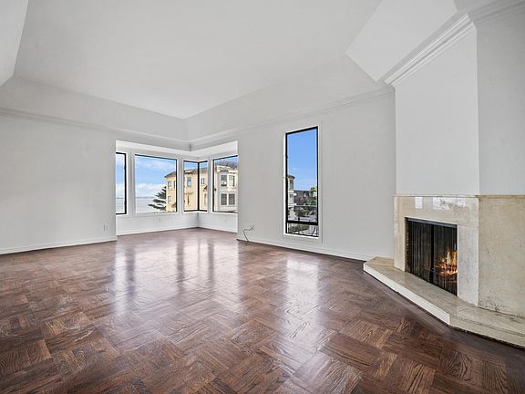 2nd image of 1861 Jones St