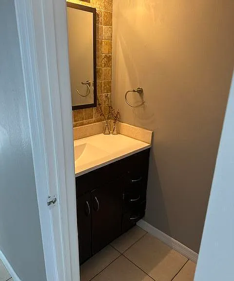 13454 Old Englishtown Rd — Photo 4