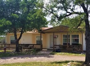 1485 Thrill Hill Dr, Mountain Home, TX 78058