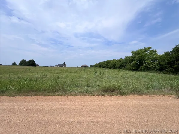 1 Paralee St, Durant, OK 74701