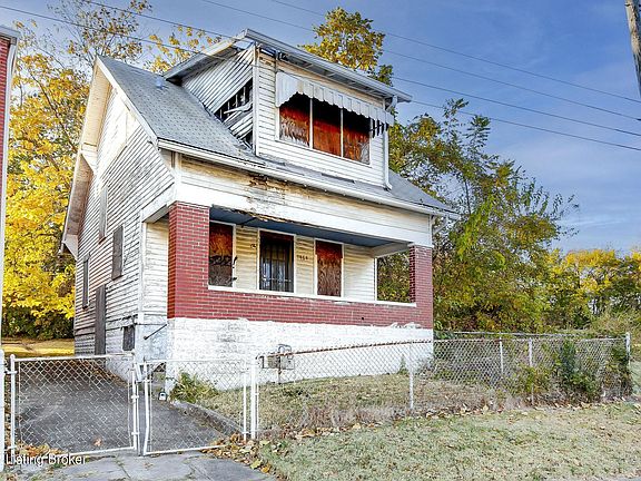 2nd image of 1464 Bland St
