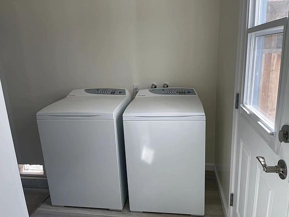 3rd image of 3028 Mauna Loa Ct