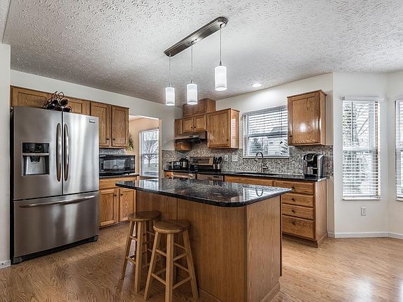 2nd image of 6639 Westbury Dr
