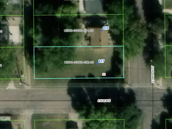 617 S Davison St, Mitchell, SD 57301