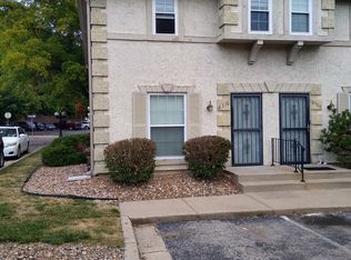 8310 Metcalf Ave, Overland Park, KS 66212