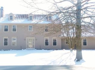 12511 Rockridge Pl, Fort Wayne, IN 46814