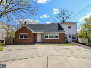 212 E Browning Rd, Bellmawr, NJ 08031