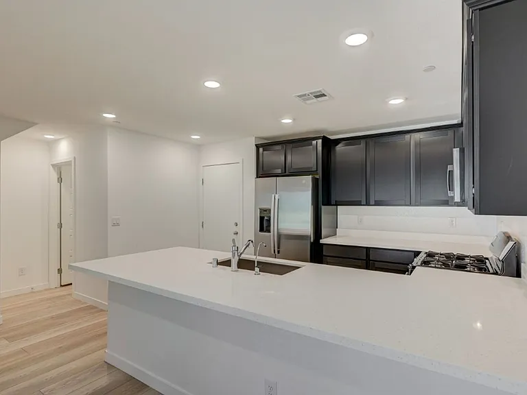 10772 Paget Ct — Photo 13
