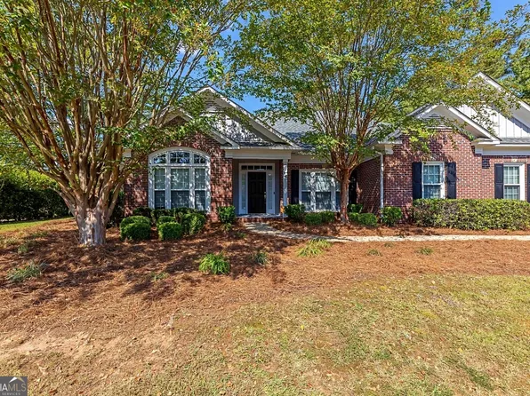 4542 Carnoustie Ln, Columbus, GA 31909