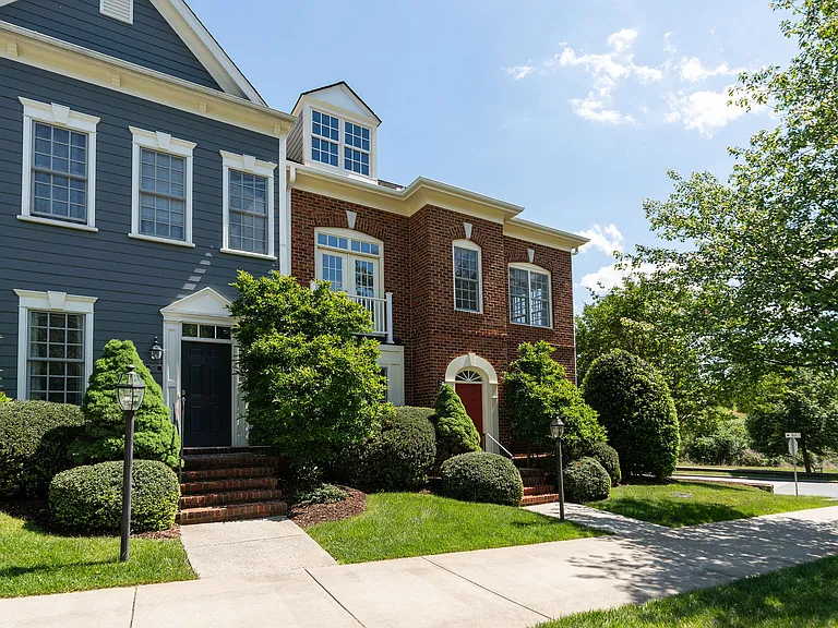 1509 Old Trail Dr — Photo 32