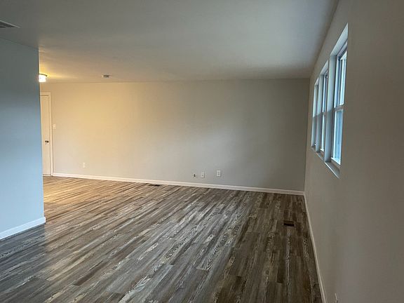 2nd image of 3826 Ackerman Blvd