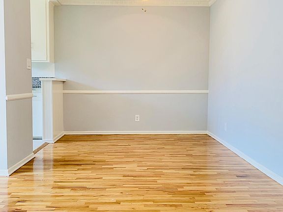 2nd image of 625 N Hayworth Ave APT 5