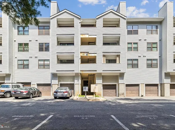 1639 Carriage House Ter #1639-H, Silver Spring, MD 20904