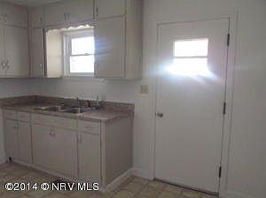 4th image of 145 S Hill Dr APT 302