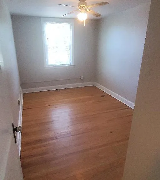 Middle Bed