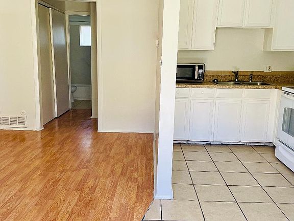 2nd image of 269 E Kelsey Ave #3