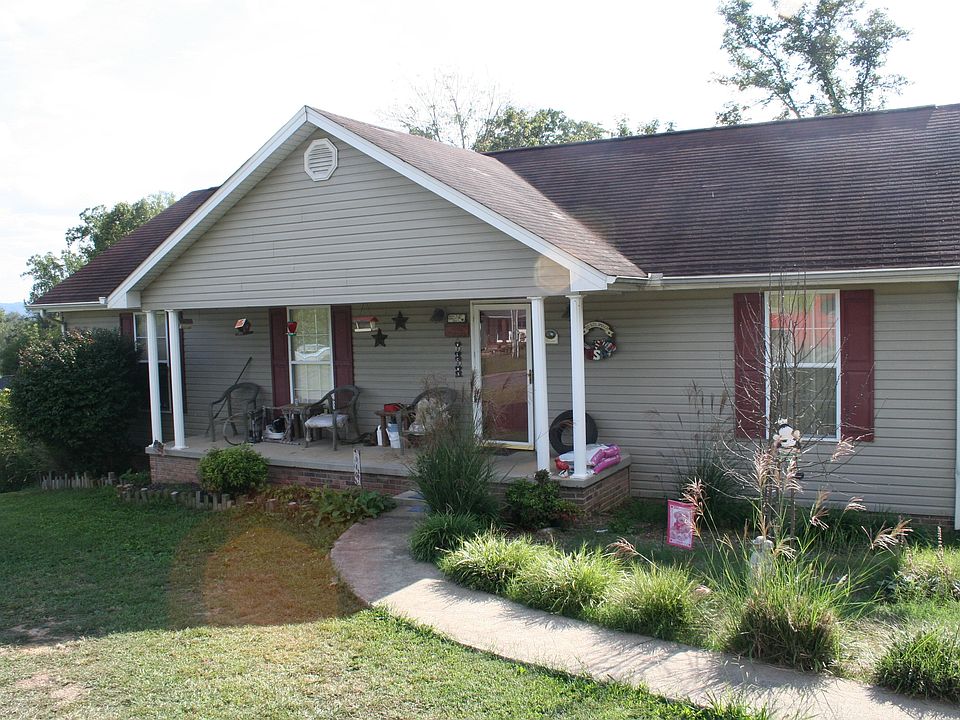 1st image of 515 Austin Cir