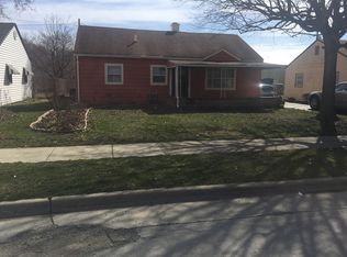 1212 Dorie Miller Dr, Champaign, IL