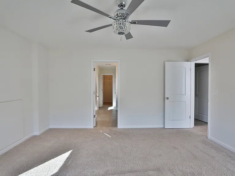 12009 Landon Dr — Photo 40