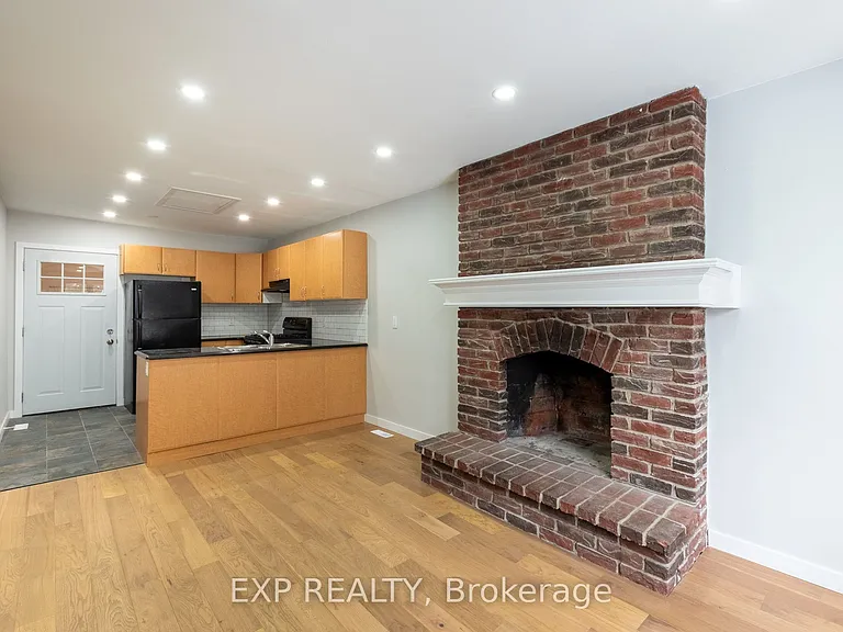 614 Chiddington Ave — Photo 5