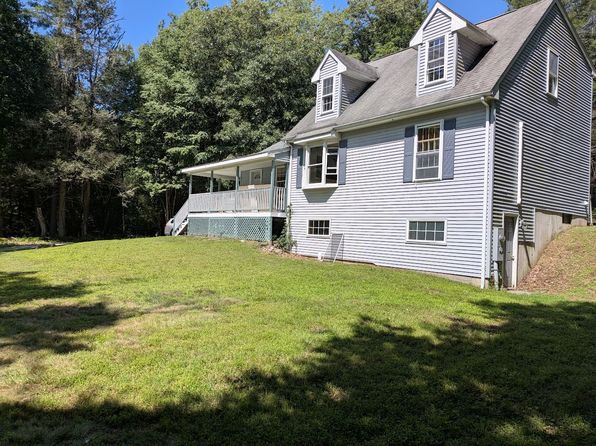 207 Station Rd