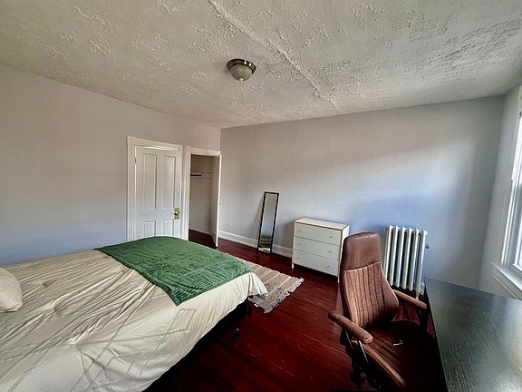 2nd image of 2714 Maryland Ave #302MARYLAND-2