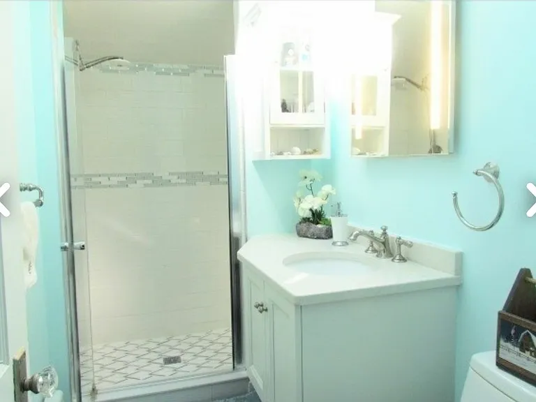 bathroom3