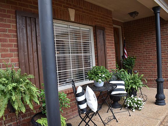 5th image of 9096 Belle Maison Blvd
