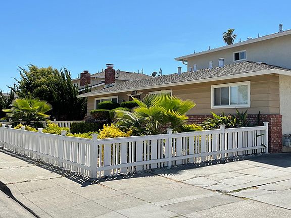 2nd image of 455 Firloch Ave #3