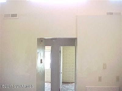 4th image of 569 S Campbell Street