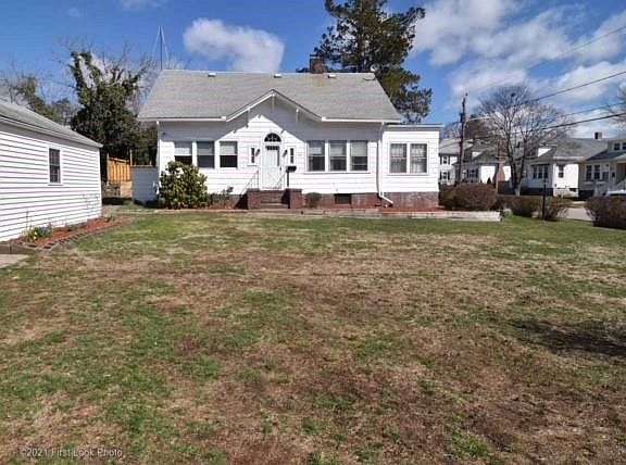 2nd image of 46 Peckham Ave