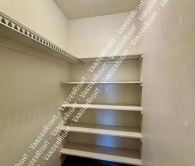Carriage Hills Apartments — Photo 64