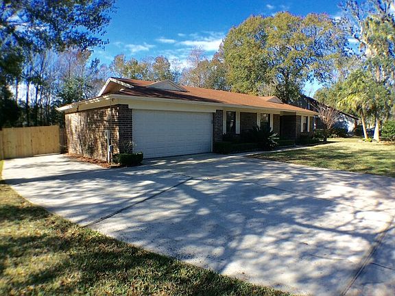 2nd image of 950 S Turtle Creek Dr