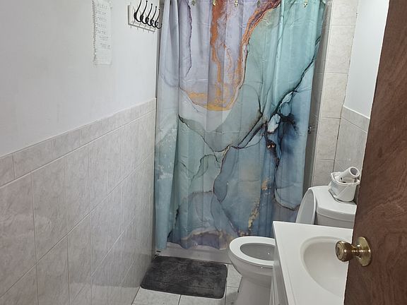 2nd image of 750 Cedar Ln #1