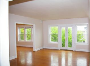 4304 N Ashland Ave #3EA, Chicago, IL 60613