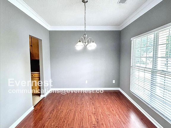 5th image of 4016 Cascade Dr
