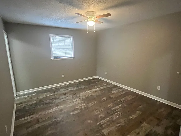319 Mill Trace Dr #B — Photo 11