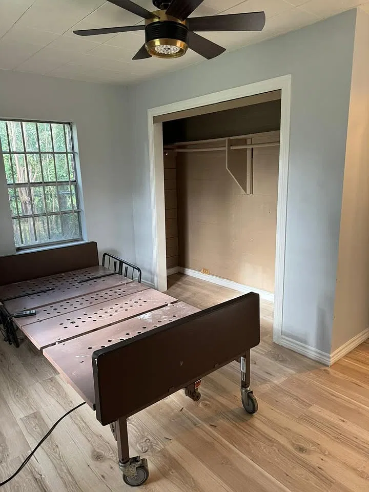 4 bed, 1800 sqft, $1,600 — Photo 3